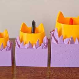 Omori Big Yellow Cat Planter, Neighbor's Room Plant Pot, Kitty Candy Holder, 3D Printed Office Desk Decor, Cute Kawaii Pet Gamer Gift - thumbnail 4