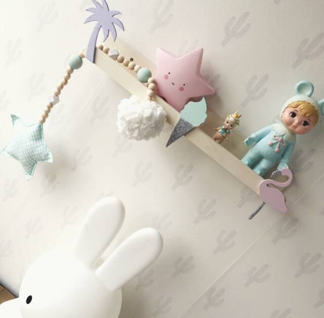 Small Wooden Shelf Decorating Pink Flemish Palm Trees Ice Cream