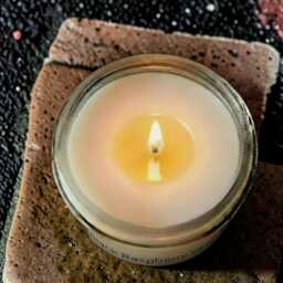 Handmade Black Raspberry Vanilla Soy Candle - Vegan Scented Delight - thumbnail 4