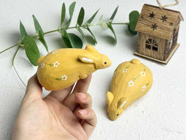 Custom Hand Carved Wooden Kangaroo Desk Decor, Personalized Carving Ornament, Engraved Name Figurine Accessory - image 1