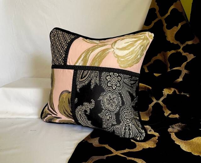 "Designers Guild Eliza Pillow Cover Pink, Black & White Cotton Duck - 20""x 20" - image 1