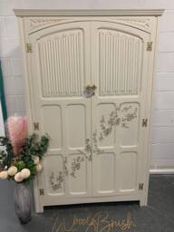 Cream & Gold Cherry Blossom Vintage Wardrobe - thumbnail 1