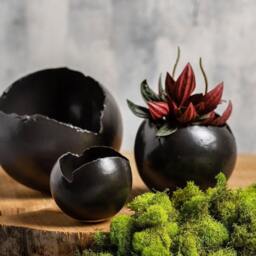 Set Of 3 Black Ceramic Planters - thumbnail 2