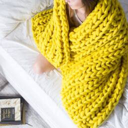 Chunky Hand Knit Blanket - Wool Chunky Yarn Handmade Throw Big Knitted Blankets - thumbnail 2