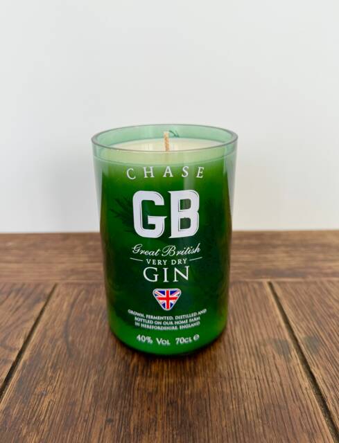 Chase Gb Gin Bottle Candle - Wood Sage & Sea Salt Soy Wax 70Cl - image 1