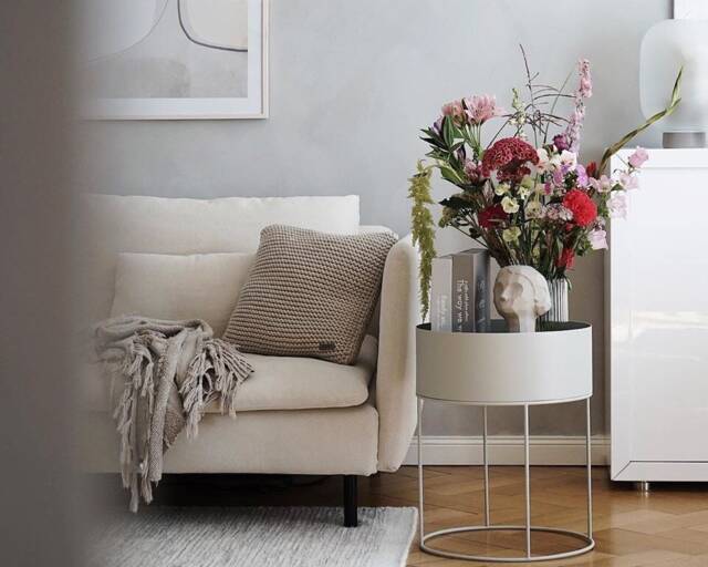 Chunky Knit Beige Throw Pillow Scandinavian Sofa Cushion - image 1