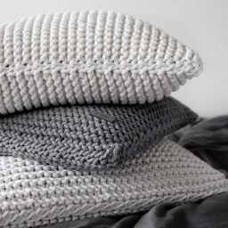 Chunky Knit Beige Throw Pillow Scandinavian Sofa Cushion - thumbnail 4