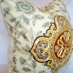 Medallion Pillow Cover Iman Medina Opal Ribbon, Designer Cotton, 20x20 - thumbnail 3