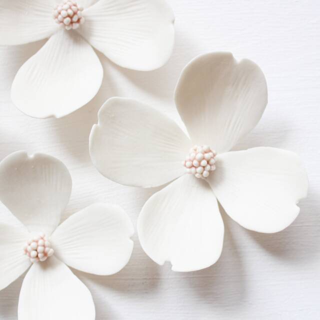 5 White & Pink Dogwood Flowers For Wall Decoration - image 1