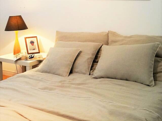 Linen Bedding Set - Queen Size Duvet Cover & 4 Pillow Cases , Natural, Washed Linen - image 1