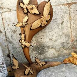 Butterly Sculpture, Heart Wooden Butterfly Family Heart - thumbnail 4