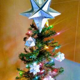 Origami Star Christmas Tree Topper Embossed Silver Foil - thumbnail 2