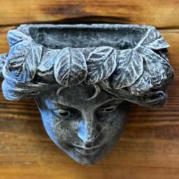 stone Garden Female Girl Lady With Leaves Wall Plaque Planter Plant Pot Ornament - thumbnail 2