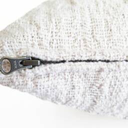 Set Of 2 Handwoven Organic Cotton Tassel Throw Pillow Covers - thumbnail 3