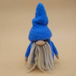 Needle Felted Gnome - Figurine Home Decor Birthday Gift Garden Collector - thumbnail 4