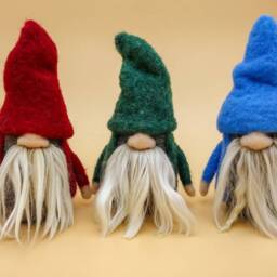 Needle Felted Gnome - Figurine Home Decor Birthday Gift Garden Collector - thumbnail 3