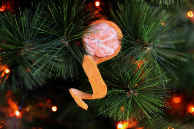 Sustainable Christmas Decoration. Felted Tangerine - image 1