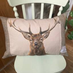 Handmade Harris Tweed Stag Cushion Cover Beige Herringbone Pillow - thumbnail 3