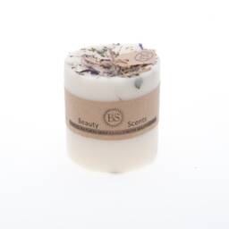 Beauty Scents Medium Scented Soy Wax Candle With Wild Flowers - thumbnail 2