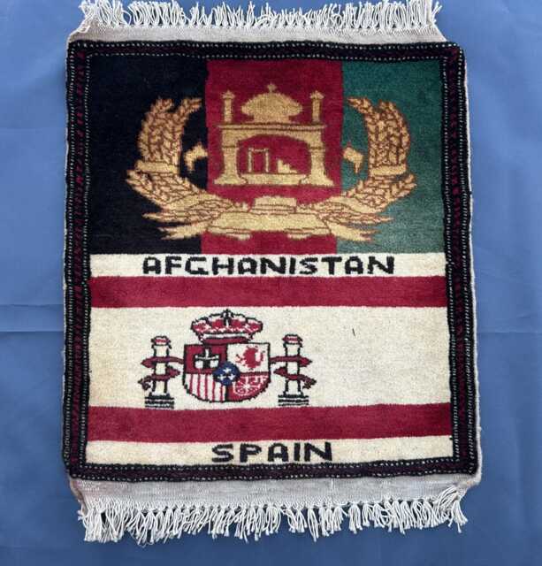 Handmade Afghanistan Spain Flag Wool Rug, Wall Decor - 1.6x2' - image 1