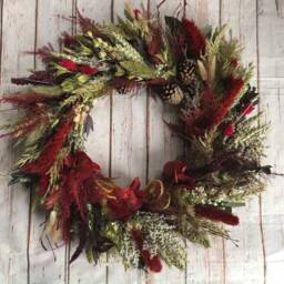 Christmas Wreath Making Kit. Traditional Festive Design Or Winter Wonderland. Includes Everything You Need To Make Your Own Wreath - thumbnail 2