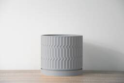 "Mabel Planter With Drainage & Saucer in Gray, Boho 3D-Printed Plant Pot, Small To Large Sizes 4"" 5"" 6"" 7"" 8" - thumbnail 1