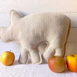 Vintage Grainsack Barnyard Animal Cushions - Pig, Hen & Rabbit - thumbnail 4