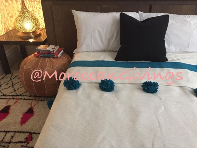 "Moroccan Pom Blanket - Throw With Blanket Bed Spread Bedding Cotton /79""Wx118" - image 1