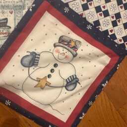 Large Christmas Tree Skirt, Guilted Snowman Dianna Marcum Fabric, Skirt For Real - thumbnail 2