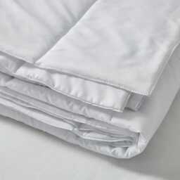 Lightweight Summer Duvet Hypoallergenic Poly Cotton Microfibre Quilt - thumbnail 2
