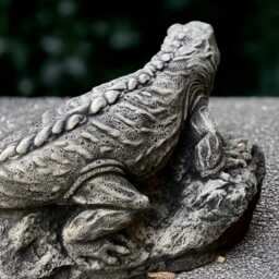 Fantasy Lizard Statue Mystical Reptile Sculpture Concrete Figurine Outdoor Animal Ornament Creature Decor Lizard Lover Gift - thumbnail 4