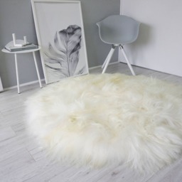 Handmade Round Icelandic Sheepskin Rug Creamy White Long Wool - thumbnail 3