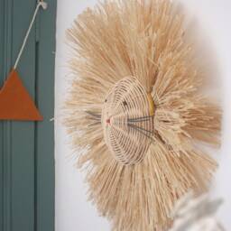 Large Rattan & Raffia Lion Trophy Baby Child Wall Decoration - thumbnail 2
