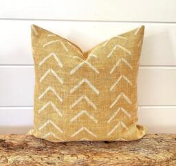 Tan Mud Cloth Pillow Cover, Arrow Pillow, African Print Cushion Tribal Decor, Boho - thumbnail 1