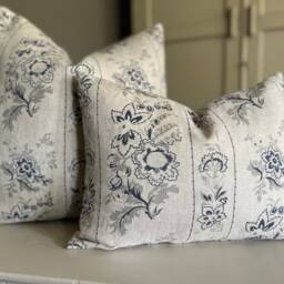 Cabbages & Roses India Rose Blue Luxury Designer Vintage Cushion Pillow Cover - thumbnail 3