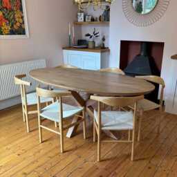 Solid Oak Oval Dining Table - Central Spider Legs - thumbnail 3