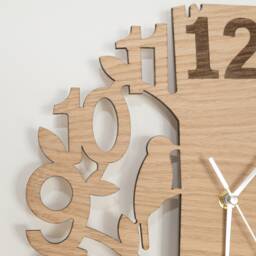 Handmade Wooden Silent Nature Wall Clock Engraved Up To 90cm in Oak, Cherry Or Walnut - Silver Gold Hands - thumbnail 4