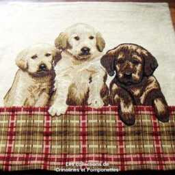 Reversible Tapestry Cushion Cover With The 3 Little Dogs - thumbnail 3