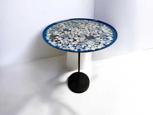 Epoxy Resin Coffee Table - Round Shape Blue Hydrangeas Handmade 40 X 58 cm Flower High-Quality Unique Stable & Easy To Care For - image 1
