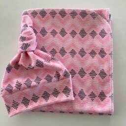 Organic Swaddle Blanket & Newborn Hat. Set. Take Home Sets. Twins Photo Props. Baby Shower Gifts - thumbnail 3