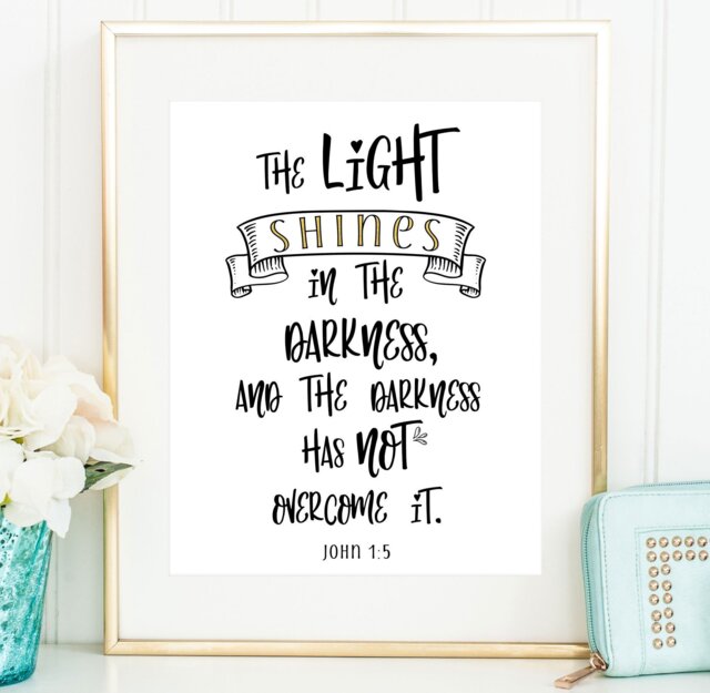 John 15 Print/Actual Mailed The Light Shines in The Darkness Scripture ...