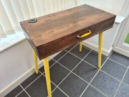 Reclaimed Wood Desk Scandinavian Style, Wireless Charger, Tapered Legs - thumbnail 1