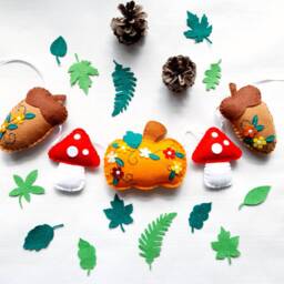 Autumn Pumpkin, Acorn & Toadstool Garland. Fall Decor, Floral Pumpkins Bunting. Hand Embroidered Felt Garland - thumbnail 1