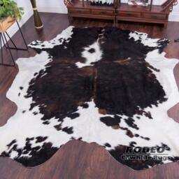 Dark Tricolor White Belly Cowhide Rug Cowhides L/xl/xxl - thumbnail 2