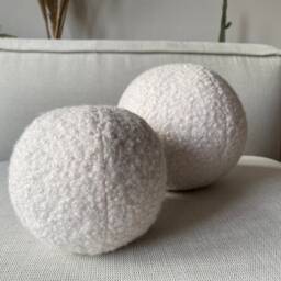 Teddy Boucle Ball Pillow - White Cushion Bear Fabric Unique - thumbnail 2