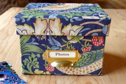 William Morris Photo Box Strawberry Thief Navy Design, Handmade in England - thumbnail 1