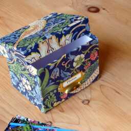 William Morris Photo Box Strawberry Thief Navy Design, Handmade in England - thumbnail 3