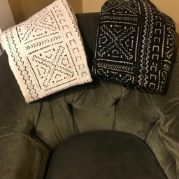 White & Black Authentic Mud Cloth Upholstery Fabric, Throw, From Mali - Hand-Dyed Bogolan - thumbnail 4