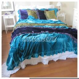 Velvet Ruffled Bedspread - Queen Velvet Bedding Bed Cover- 120x120 Oversize King Spread Pink Blue Ivory Teal Green Purple - thumbnail 3