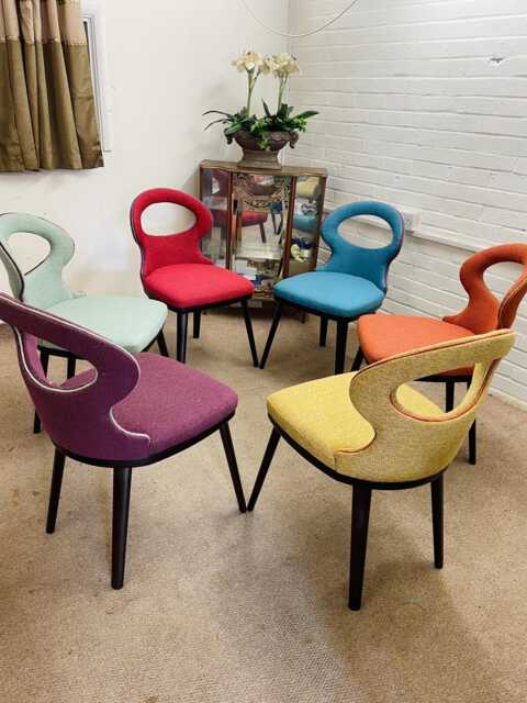 6 Original Italian Dining Chairs Newly Reupholstered in Tweed Multicoloured Fabric - image 1